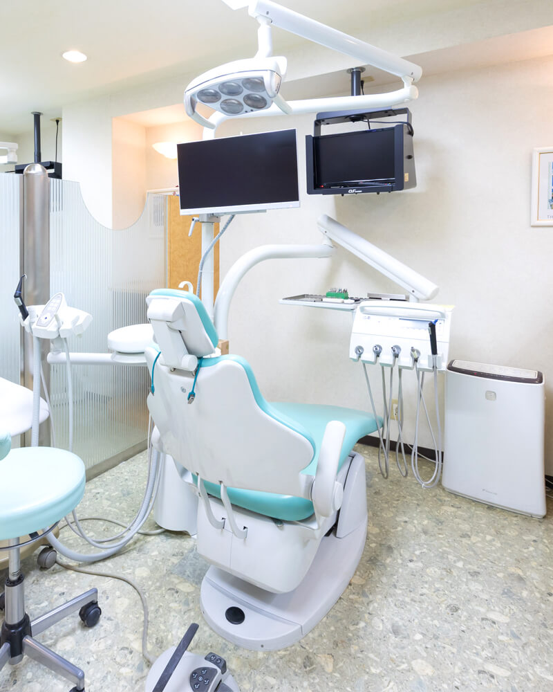 子どものうちに矯正するほうが費用を安く抑えられる