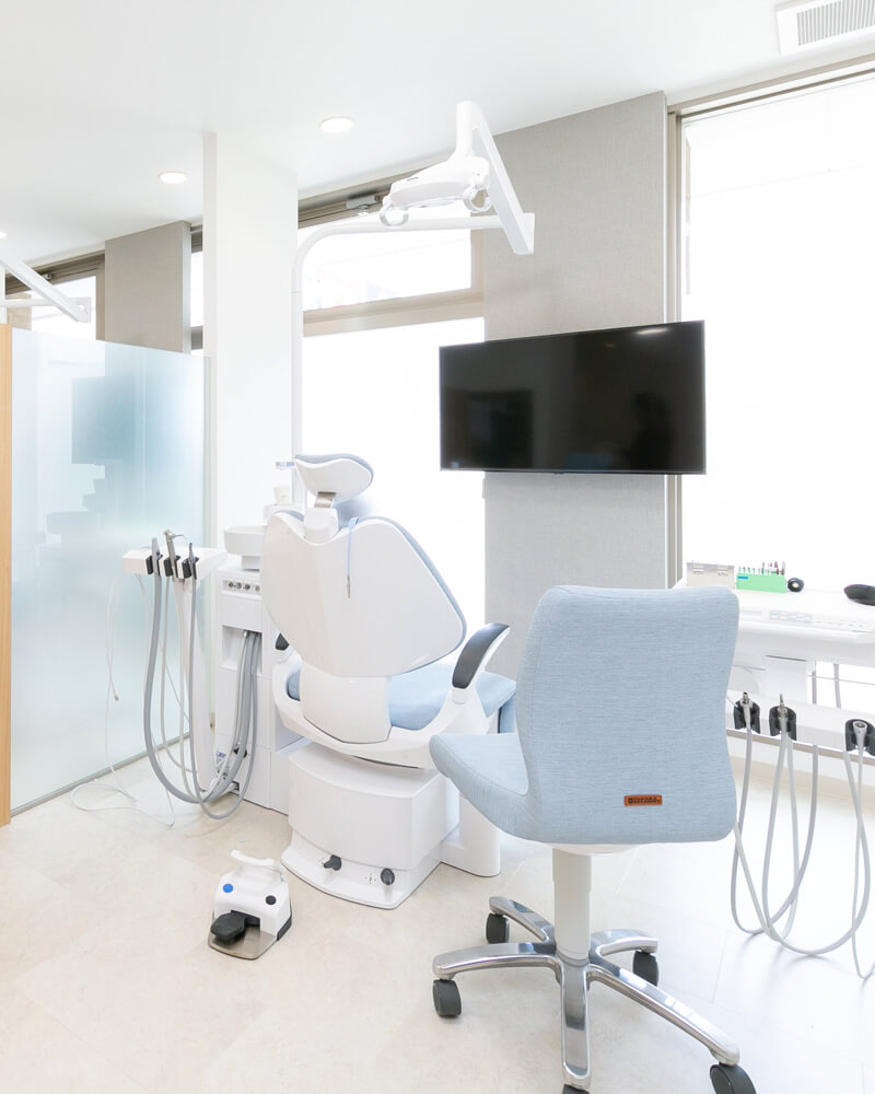 治療より予防を。定期検診で一生自分の歯で噛むことをめざす