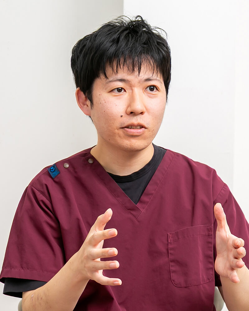 日頃から歯磨きと口腔機能を高める食事を意識するのが大切