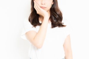 インプラント治療は痛くない？手術中と手術後の痛みと不安についてわかりやすく解説