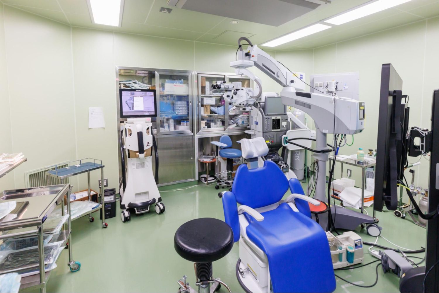 調布眼科医院photo