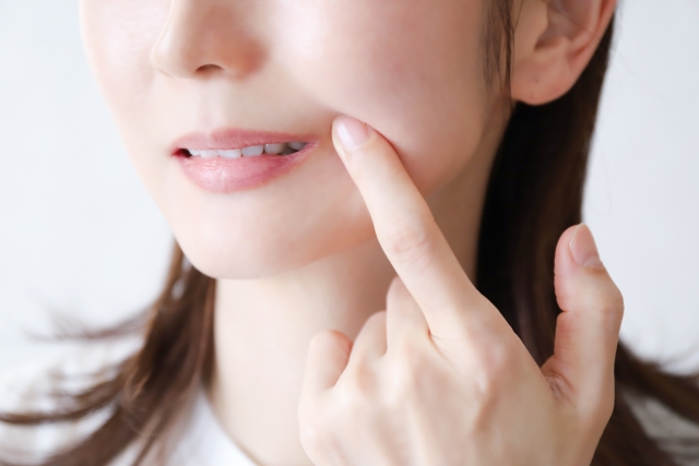 早期発見のために！インプラントに関する感染症の症状