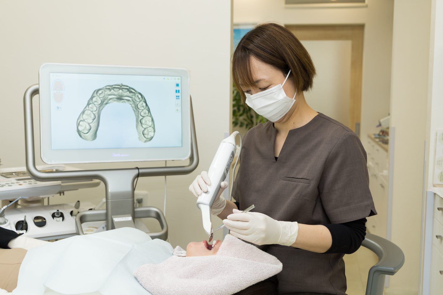 はるまちざか歯科・矯正歯科photo