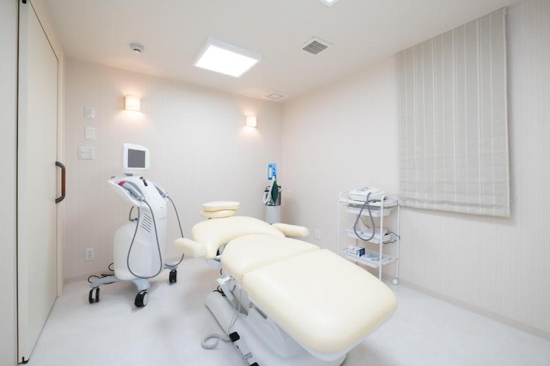 幕張まーるクリニック皮フ科形成外科