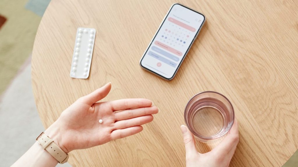 ピルの副作用『血栓症』のサインは？ リスクのない最新の回避法を解説【医師監修】