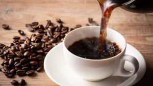 「コーヒーを飲むと片頭痛が治まる」これってウソ？ ホント？ カフェインと頭痛の正しい付き合い方を医師が解説