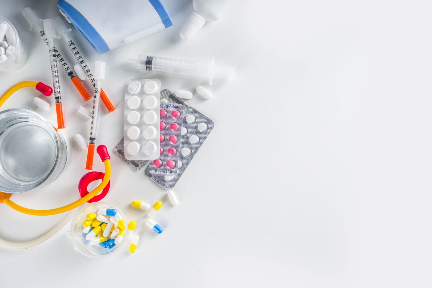 子宮筋腫の治療法別｜効果と副作用やリスク