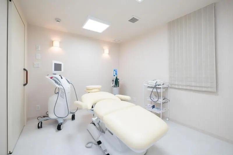 幕張まーるクリニック皮フ科形成外科