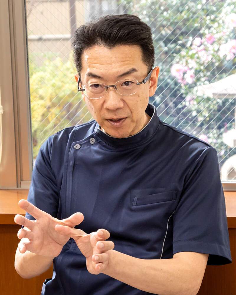 ノンクラスプデンチャーとは？保険の入れ歯との違いとメリット・デメリット