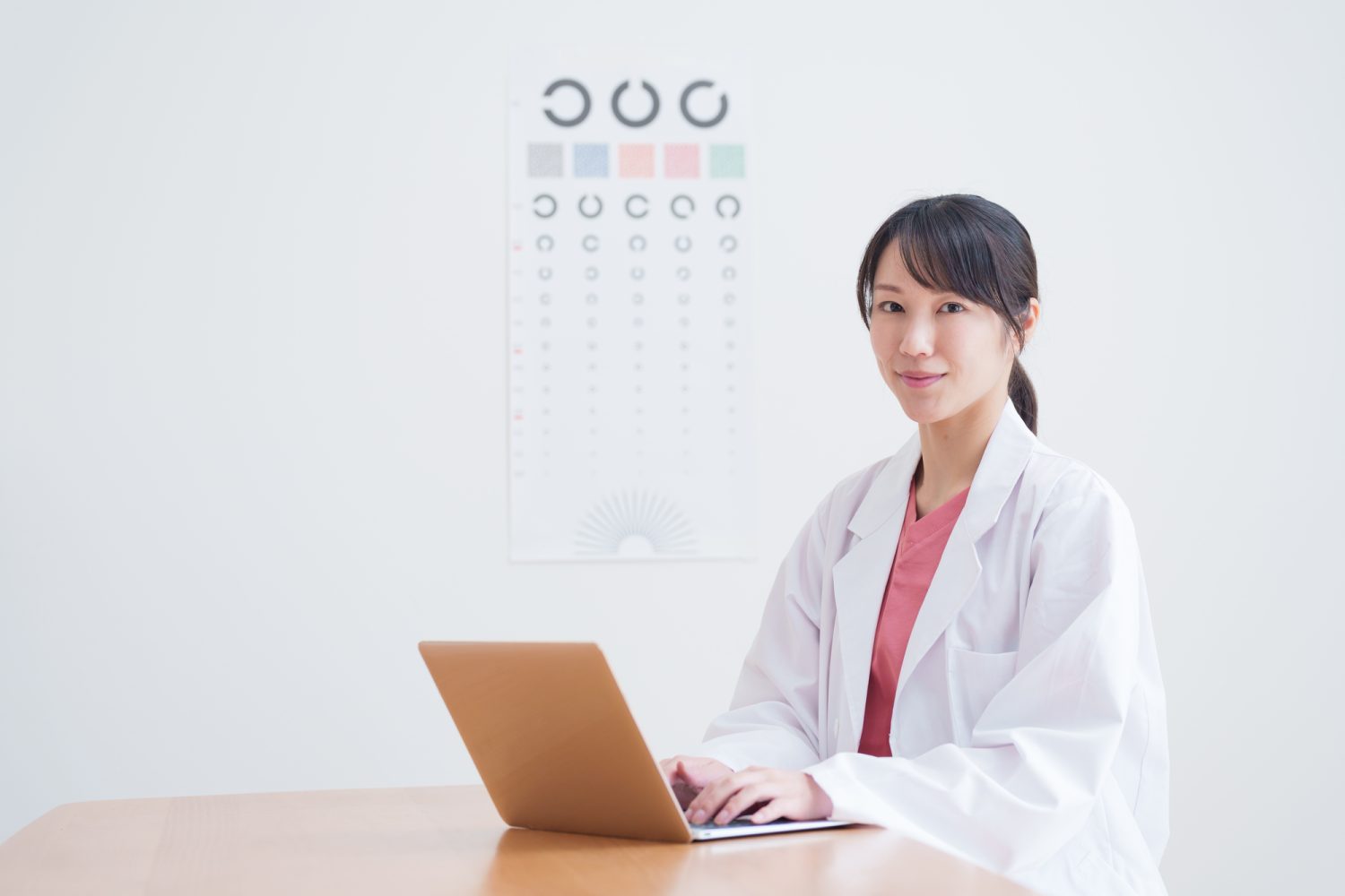 白内障の治療は早い方がいい理由