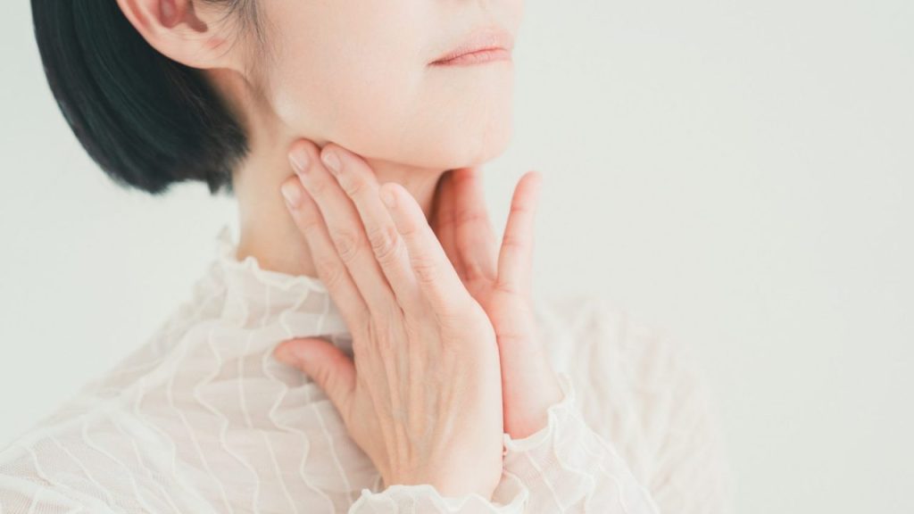 痛みはないけど首にしこりが…これって病気の可能性ありますか？