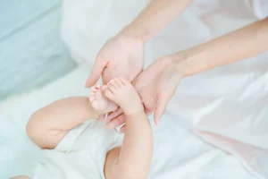 乳幼児健診の目的とは？「今は元気」を見逃さないために親が知っておきたいこと