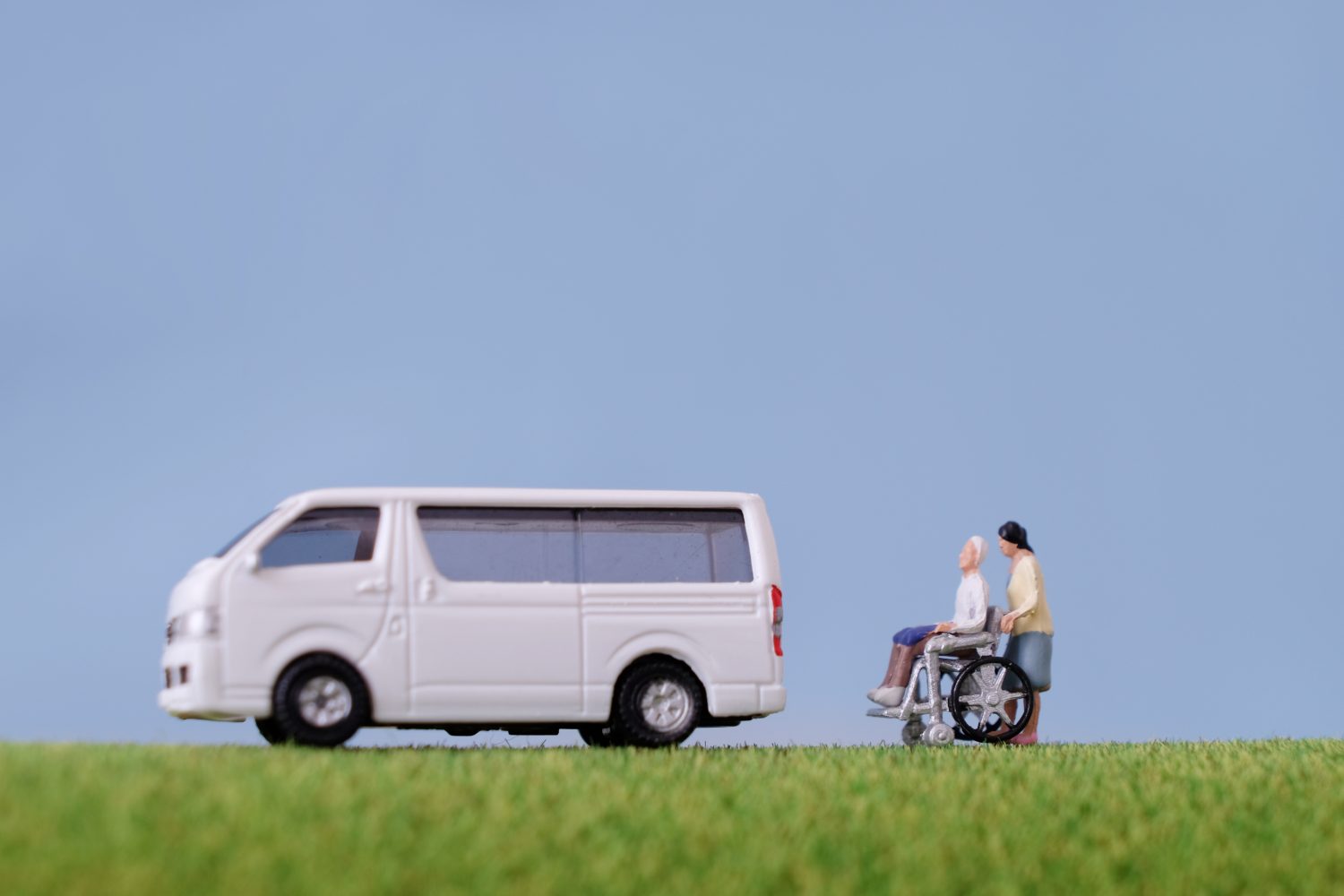 介護タクシーの利用条件と目的