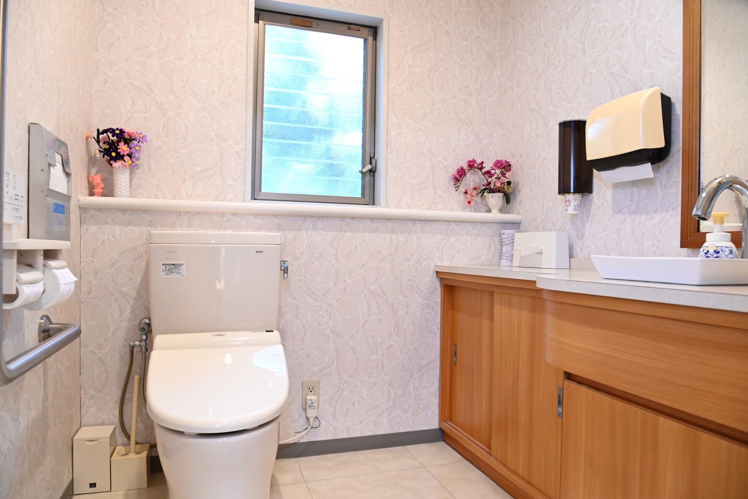 中歯科医院photo