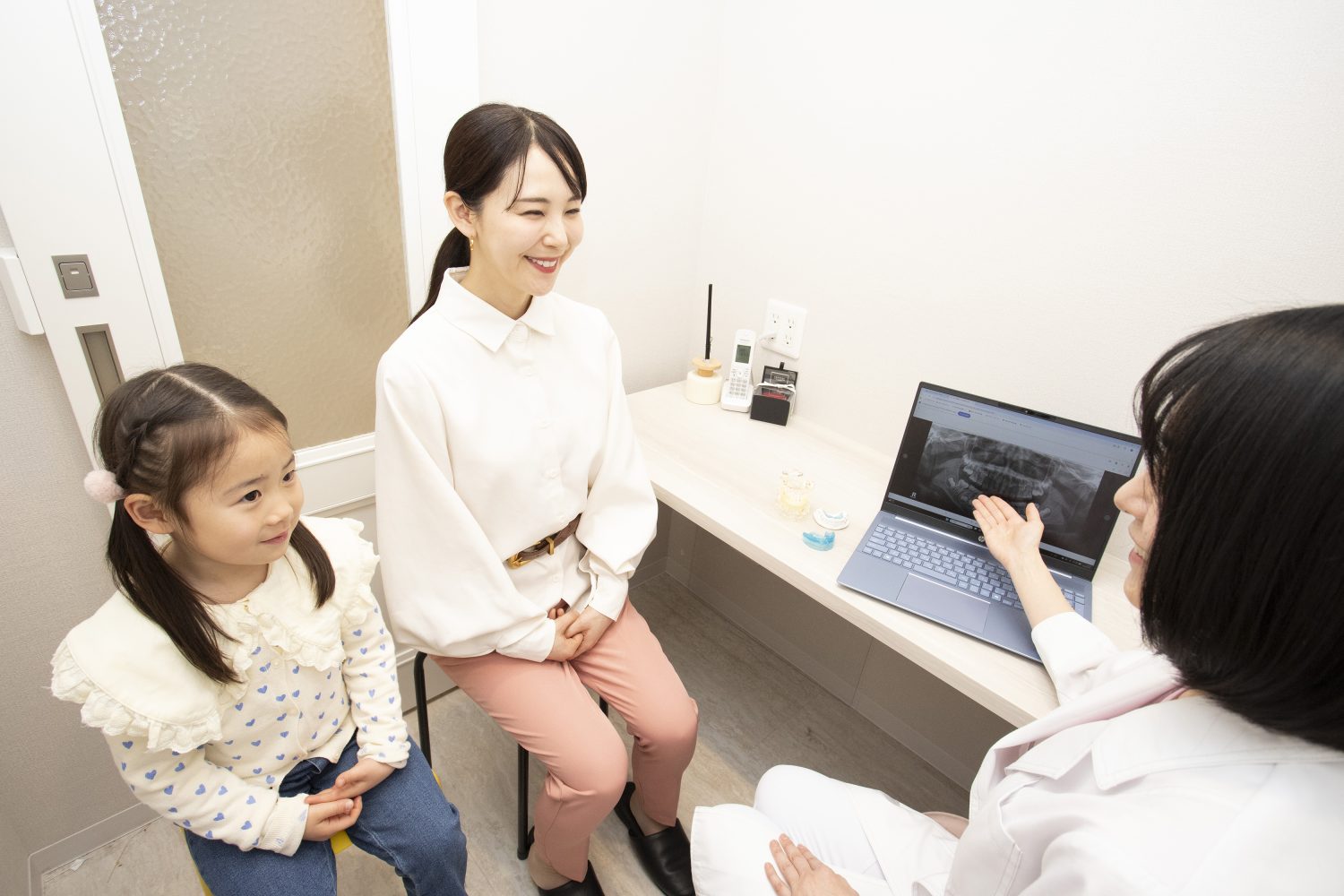 えみ歯科矯正歯科 中野沼袋photo