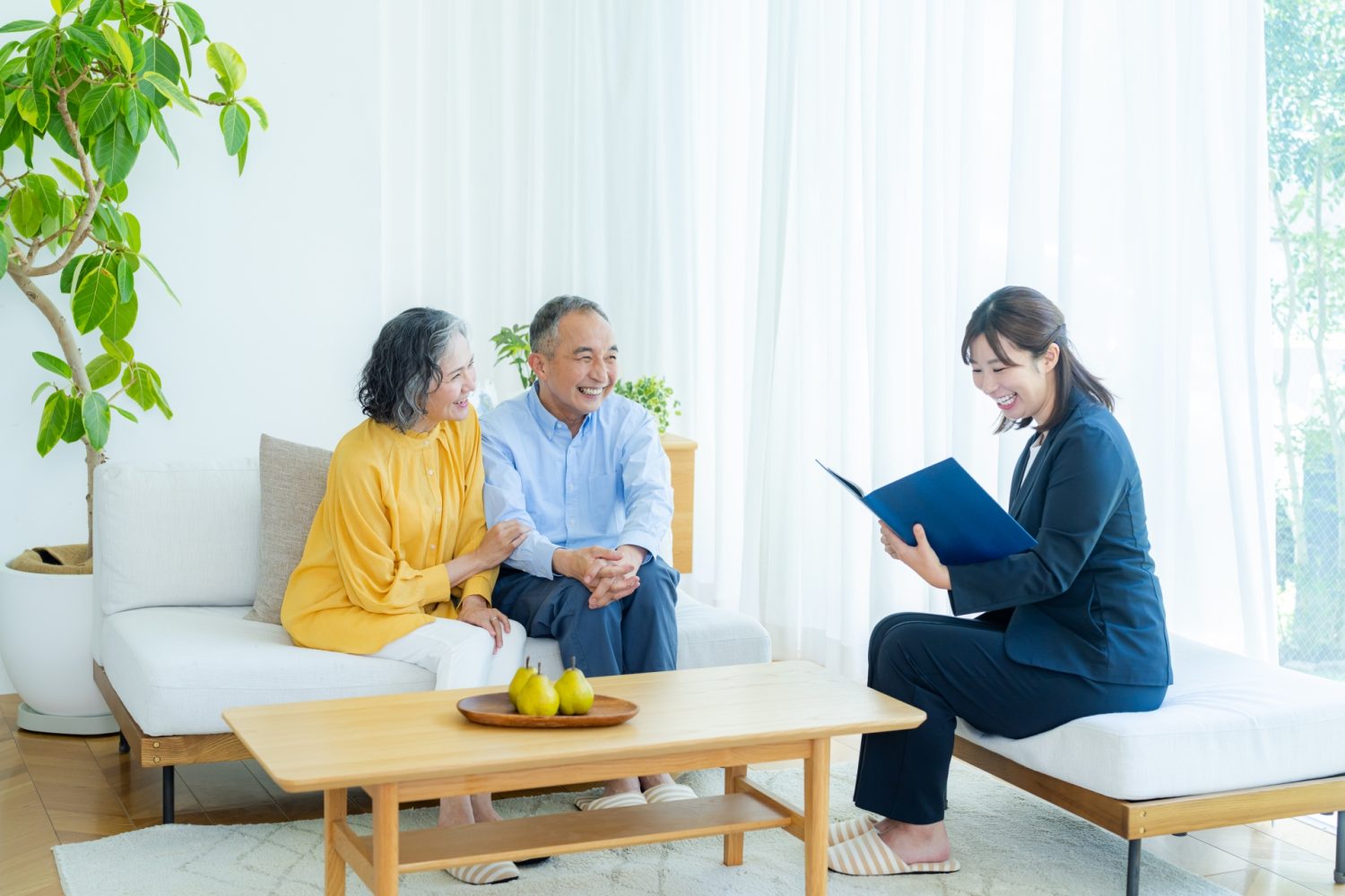 介護疲れを相談するメリットと重要性