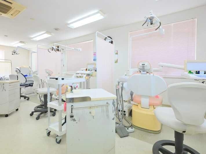 長谷川歯科医院