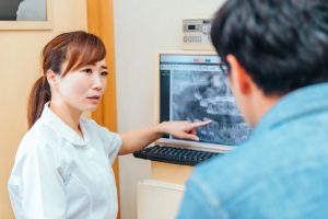 インプラントのGBR費用はいくら？骨造成が必要なケースや治療期間、注意点などを解説