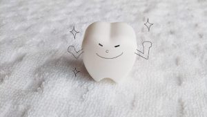 オールオン4で使用するセラミックとは？素材の種類や特徴、メリット・デメリット、選び方を解説