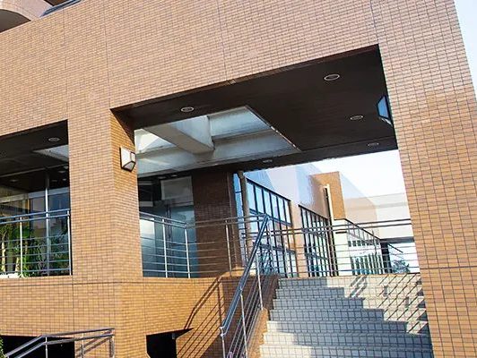 新港イトセ歯科