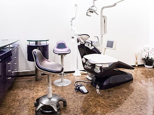 新港イトセ歯科