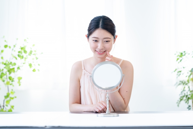 むし歯の初期症状とセルフチェックのポイント