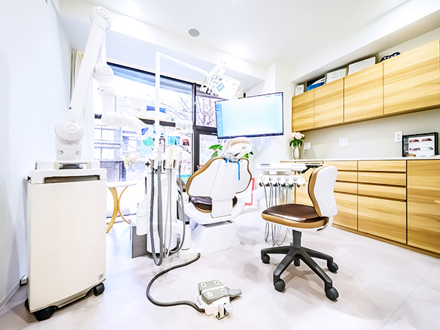 新宿セントラルパーク歯科