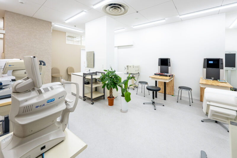 うめだ駅前アイクリニック