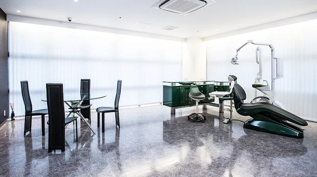 新港イトセ歯科