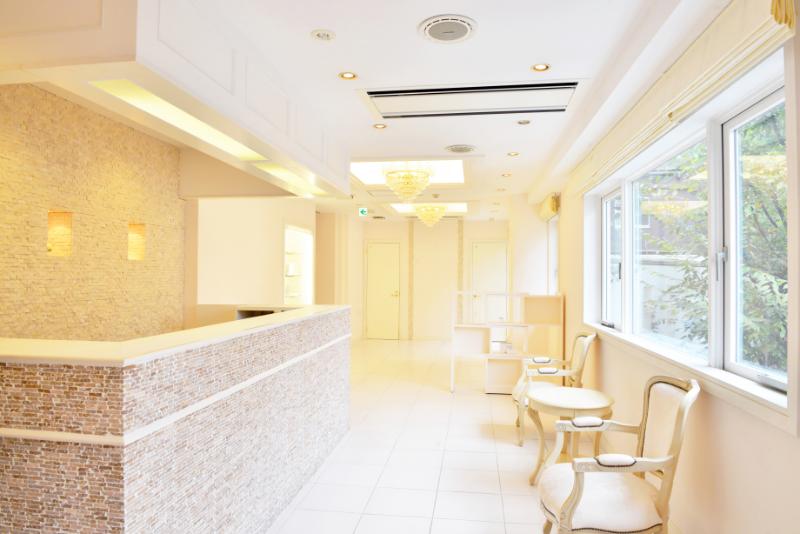 美容皮膚科タカミクリニック