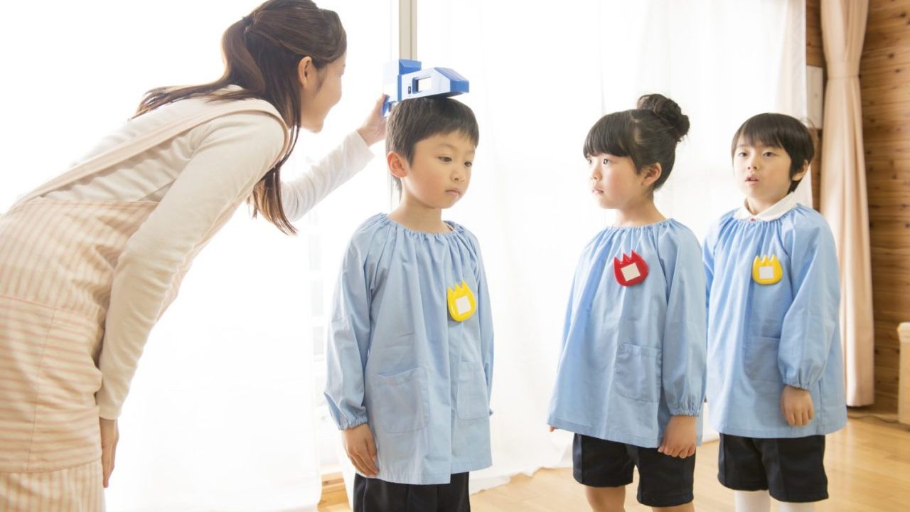 じつは「病気」が隠れていることも… “低身長”の子どもに多い『内分泌疾患』