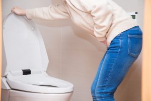 肛門外科の初診の流れを徹底解説｜診察内容・服装・恥ずかしさへの不安まで解消