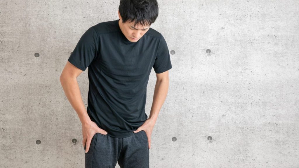 なぜ起こる？ 『鼠径ヘルニア』になりやすい人の特徴と予防のポイント【医師監修】