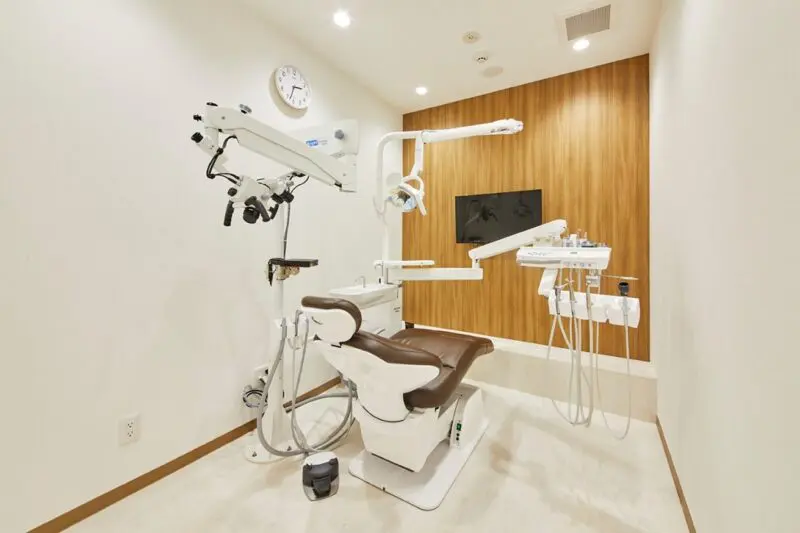 しのざきエキ歯科