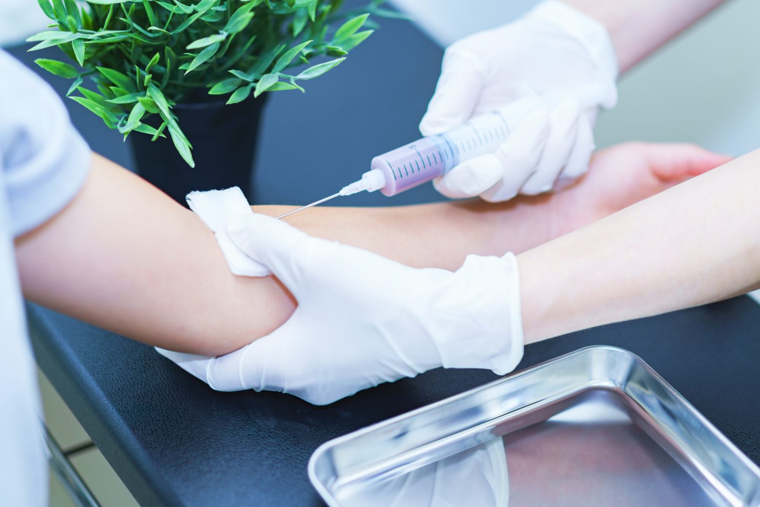 アレルギー検査の種類と受けるタイミング・メリット