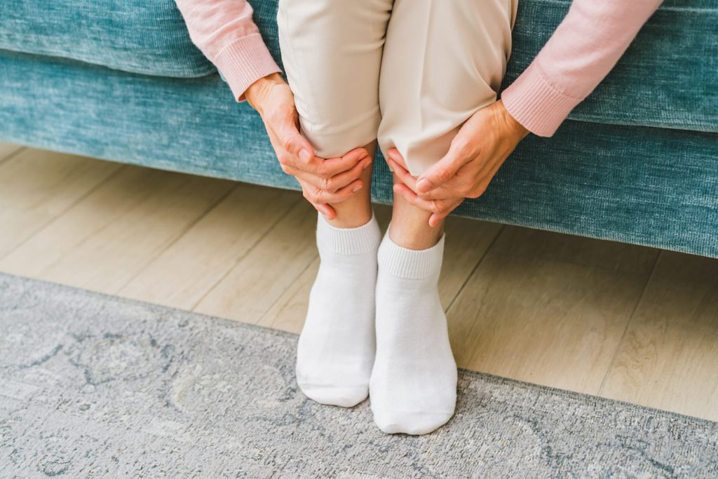 【闘病】ただの運動不足が一転… 43歳看護師を突き落とした『難病』という地獄