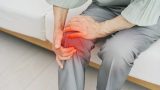 膝の痛みは放置NG！ 早期『変形性膝関節症』の症状と進行を防ぐ対策【医師解説】