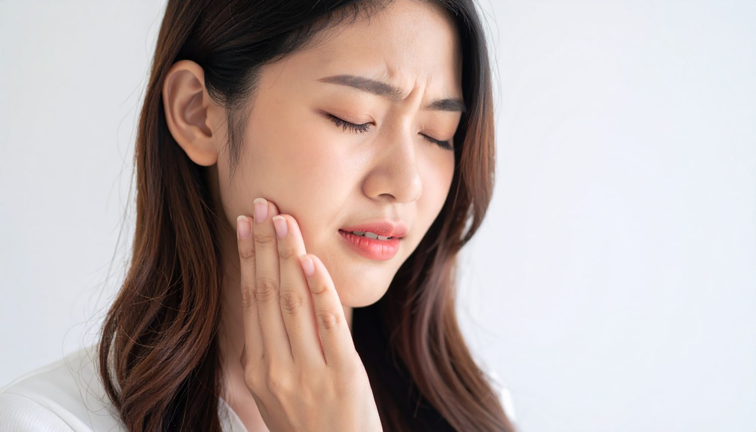 歯の噛み合わせに違和感があるときの対処法