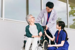 介護で使われるADL（日常生活動作）とは？意味や生活との関係をわかりやすく解説