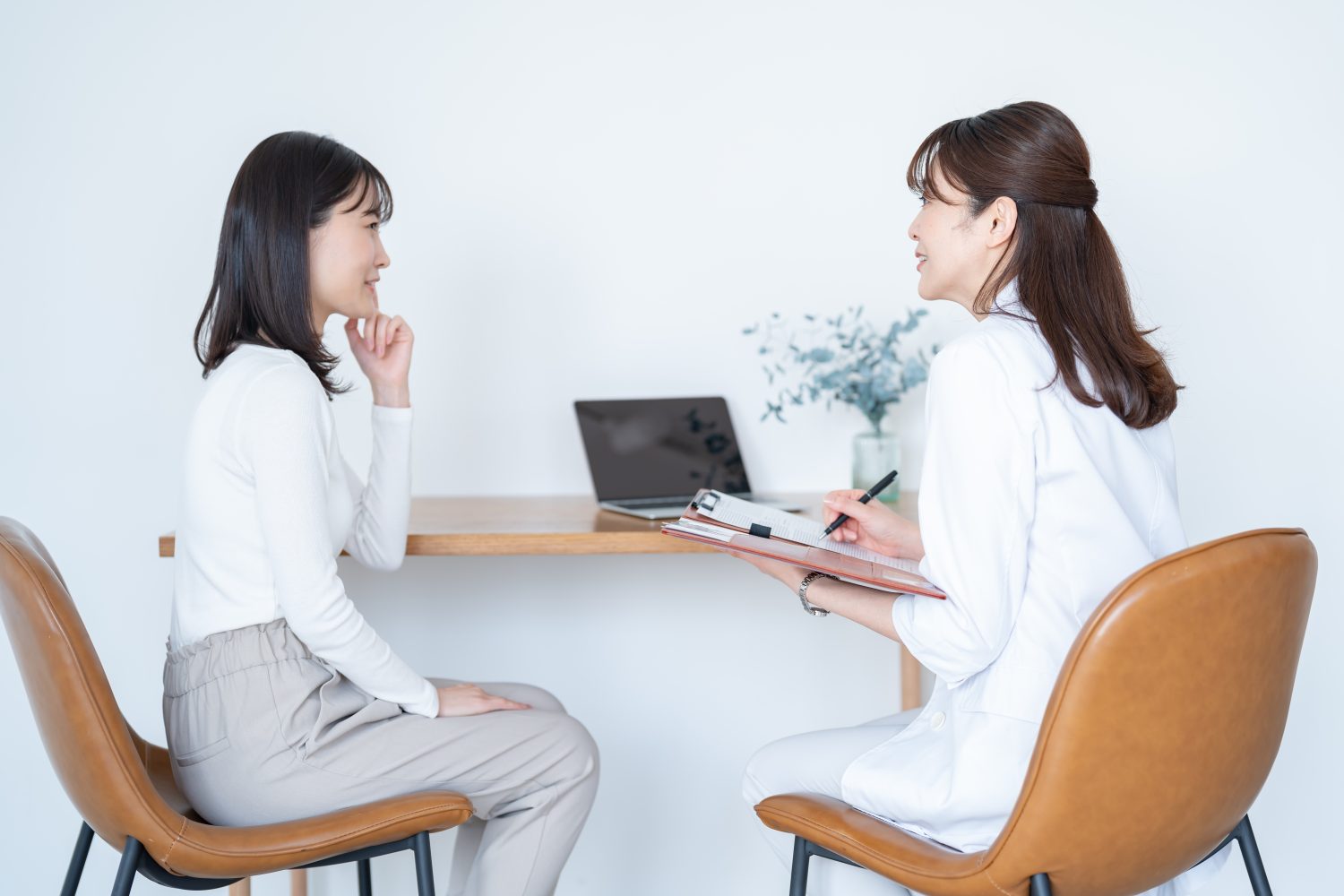 ライフステージで変わる産婦人科の選び方|年代別に知っておきたい受診のポイント