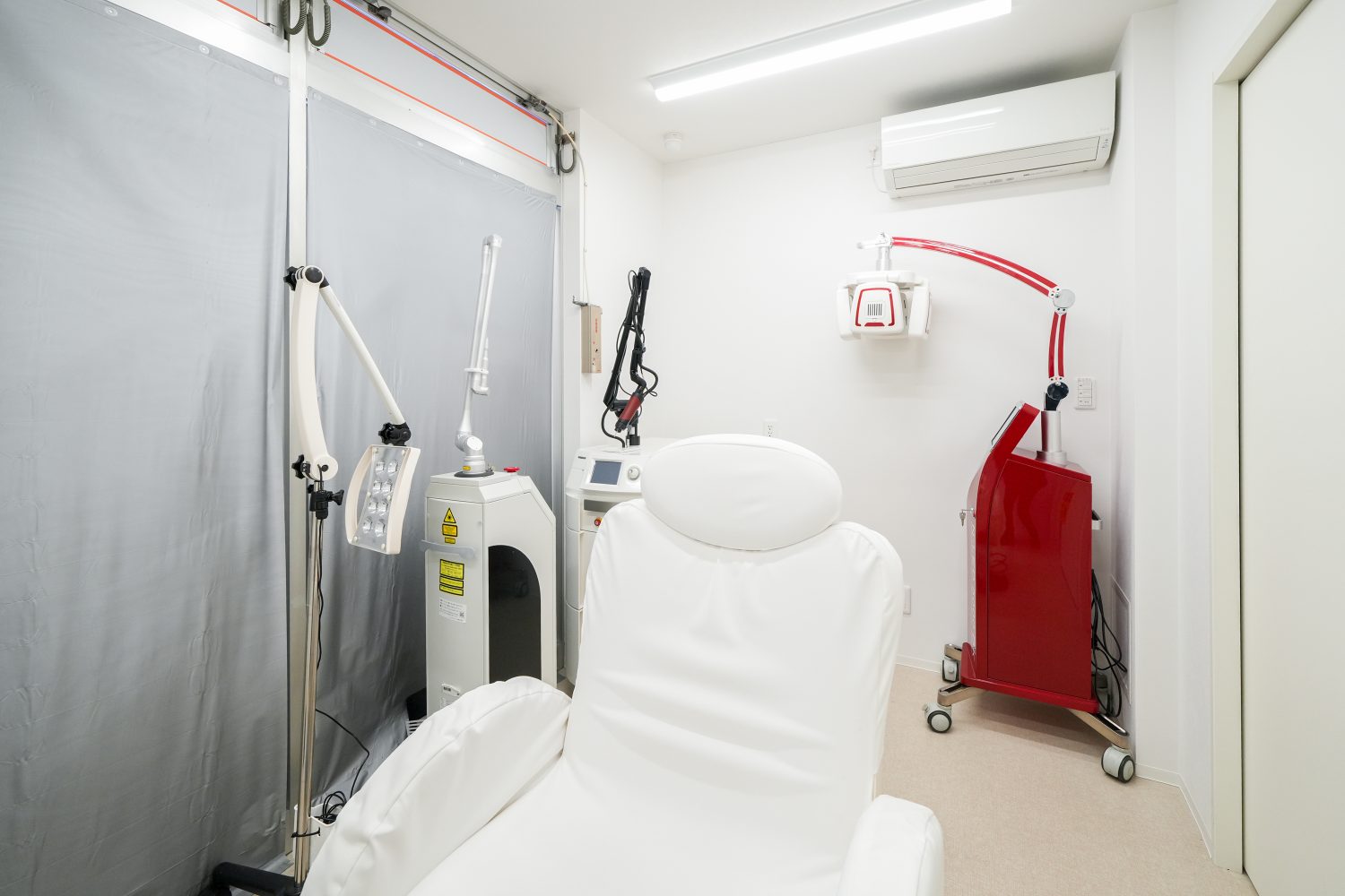 赤塚しろくまクリニック皮膚科・形成外科photo