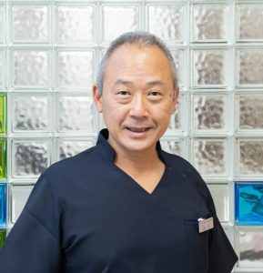 冨井 真左信