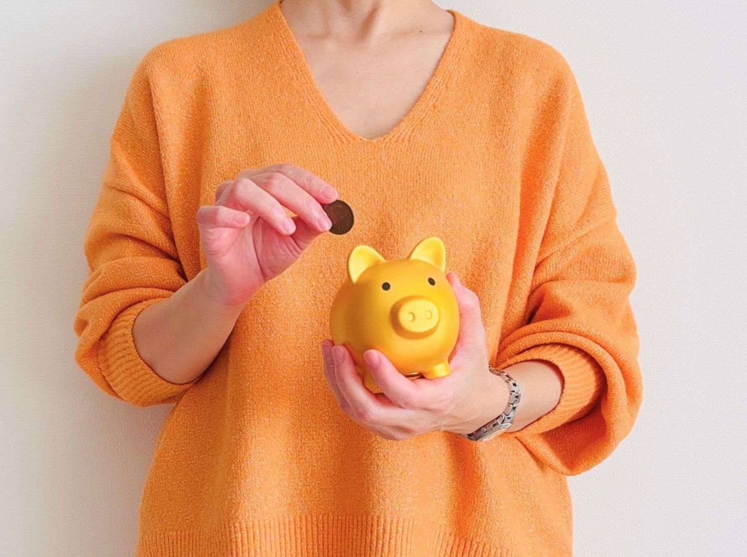 高額介護サービス費はいくら戻る?自己負担の上限額と払い戻し金額、手続きの流れを解説