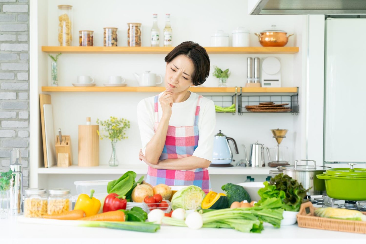花粉症の症状を悪化させる可能性がある食べ物や飲み物