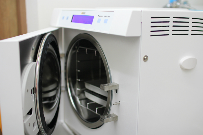 さかえ歯科医院