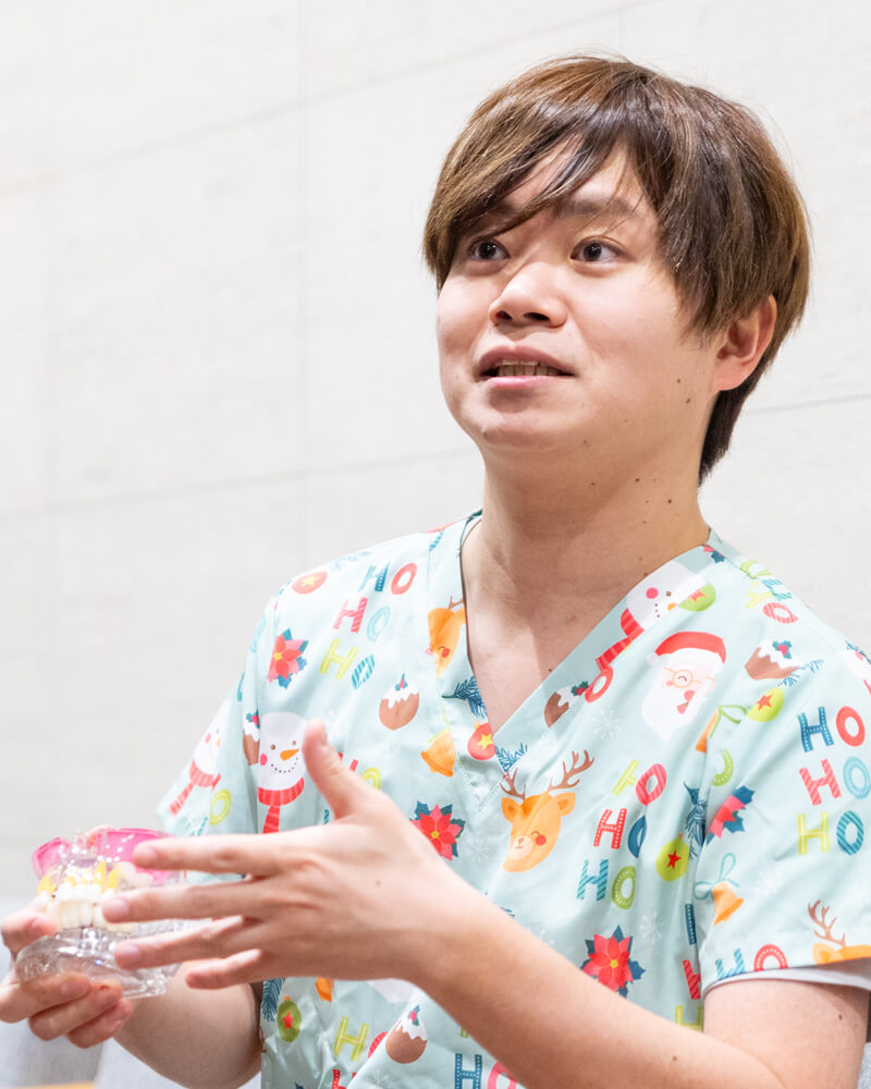 磨き残しを減らし、むし歯を防ぐ、高品質な矯正