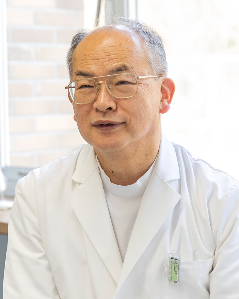 時間と労力のかかる歯周病治療。進行すると外科的な処置も必要に