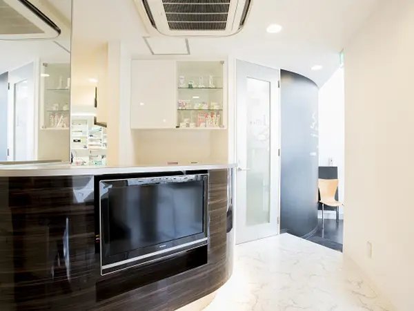 チームホワイトデンタルクリニック西川歯科