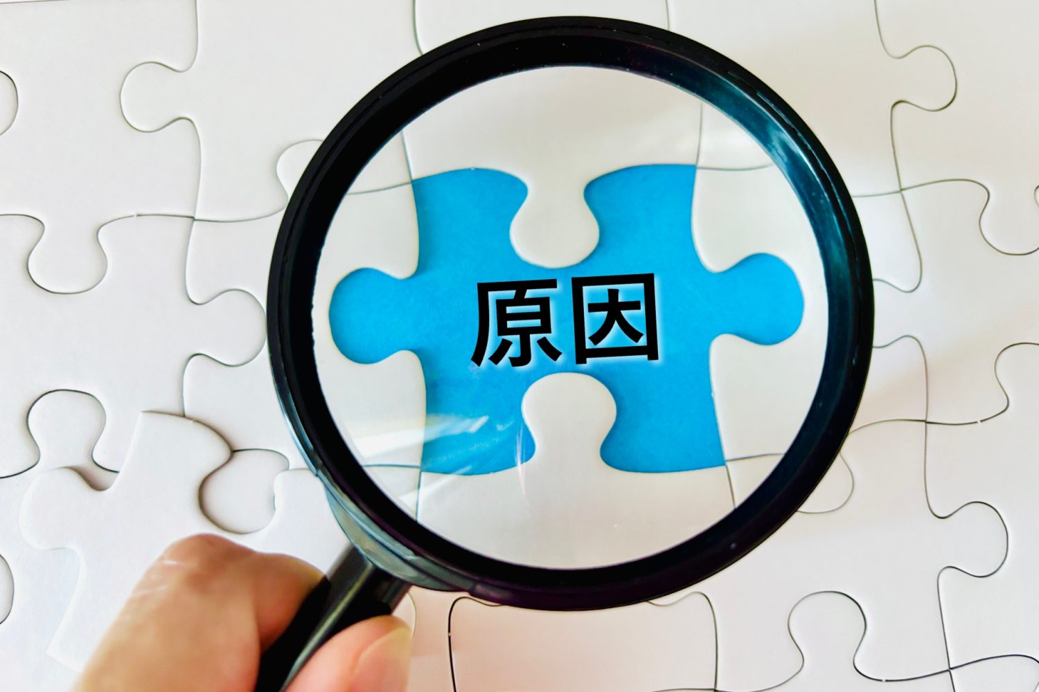インプラント後に骨吸収が起きる原因