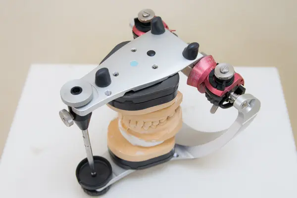 かしの木歯科医院